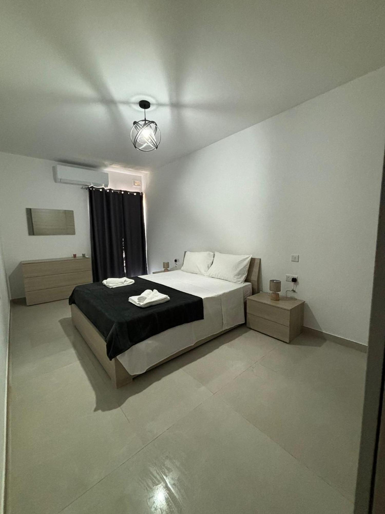 Luxe Living - Modern 3 Bedroom *